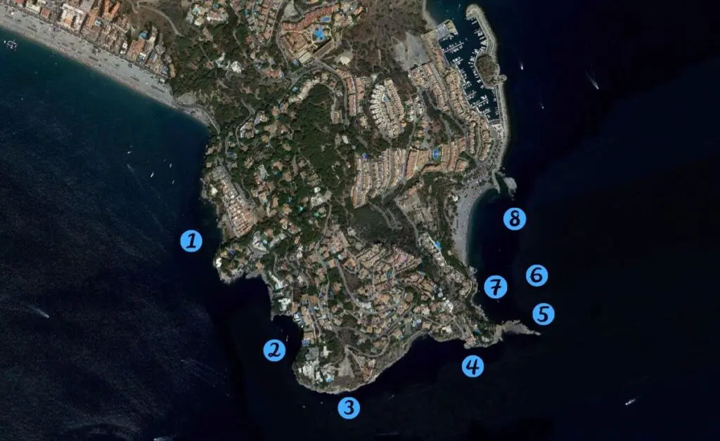 Mapa de los puntos de inmersión de La Herradura numerados del 1 al 8