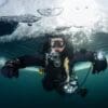 Buceo con traje seco en La Herradura
